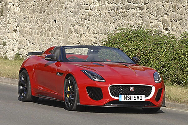 Jaguar Project 7 2016 Red