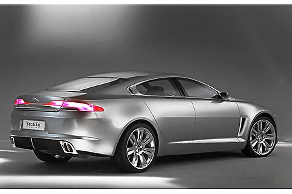 Jaguar XJ saloon prototype (studio) 2009 Silver