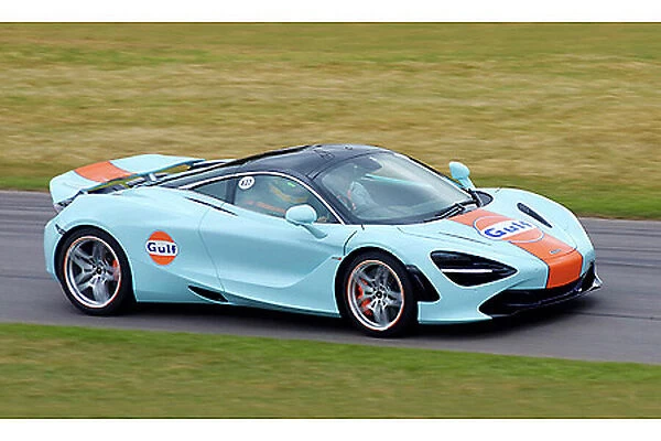 McLaren (FOS 2022) 720S Coupe 2022 Light blue Gulf livery