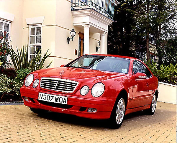 Mercedes-Benz CLK Coupe, 2000, Red