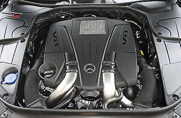 Mercedes-Benz S550 4Matic, 2015, Black
