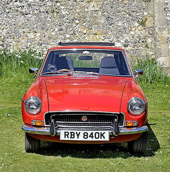 MG MGB GT 1971 Red