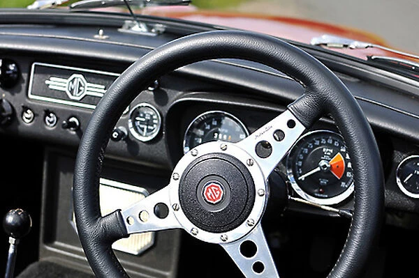 MG MGC Roadster, 1968, Red