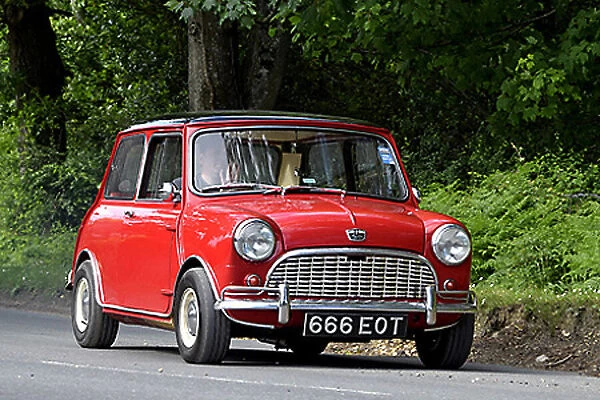 Mini Austin Mini 1100 1962 Red black roof
