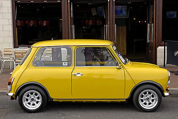 Mini classic Mini 1986 Yellow
