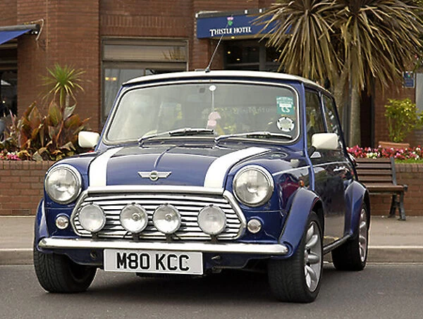 Mini classic Mini Cooper 1994 Blue white stripes