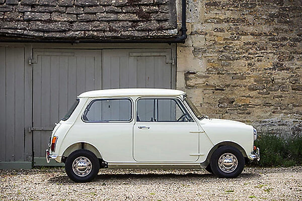 Morris Mini 1000 (Mk. 2) 1968 White