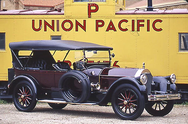 Pierce-Arrow Model 66A-3 7 passenger Touring Car