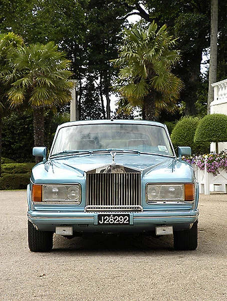 Rolls-Royce Corniche Coupe