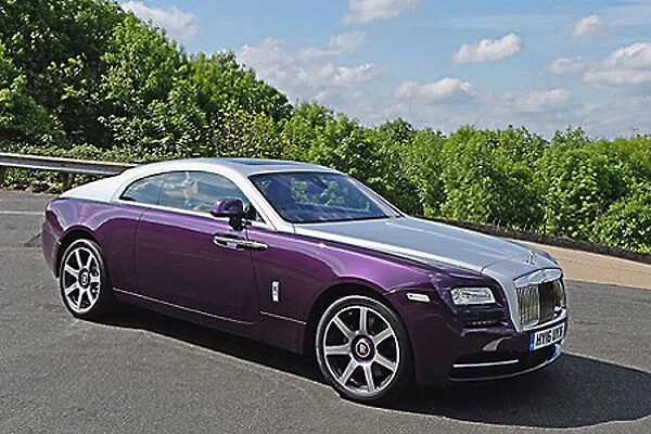 Rolls-Royce Wraith 2016 Purple & silver & silver