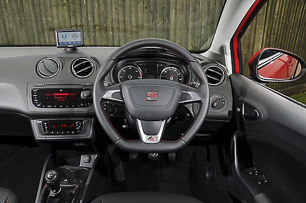 Seat Ibiza ST 1. 6 Tdi FR (Estate), 2012, Red