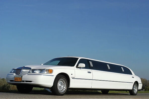 Stretched Limousine Ford Lincoln