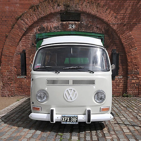 VW Volkswagen Bay Camper van, 1968, Grey, & white