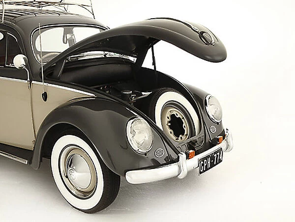 VW Volkswagen Beetle Classic Beetle 1957 black beige