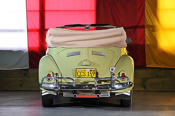 VW Volkswagen Beetle Classic Beetle Karmann Cabriolet 1959 green