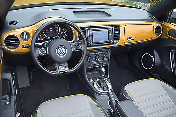 VW Volkswagen Beetle Dune 1. 8T Convertible (ltd edition)