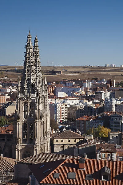 Spain, Castilla y Leon Region, Burgos Province, Burgos, Burgos Cathedral, elevated view