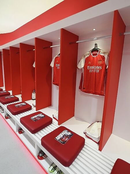Arsenal FC: Pre-Match Focus in the Dressing Room before Taking on Nottingham Forest (2023-24)
