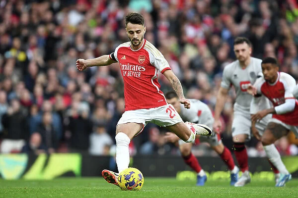 Arsenal's Fabio Vieira Scores Penalty in 2023-24 Premier League Win Against Sheffield United