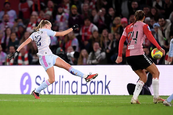 Arsenal's Frida Maanum Scores First Goal in FA WSL Cup Victory over Southampton (2023-24)