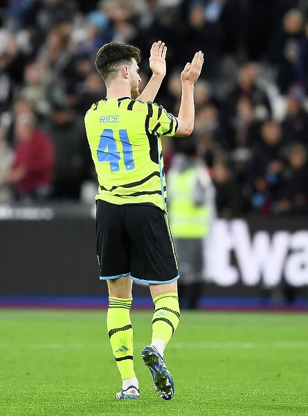 West Ham United Celebrates Carabao Cup Triumph: Declan Rice's Leading Role Against Arsenal