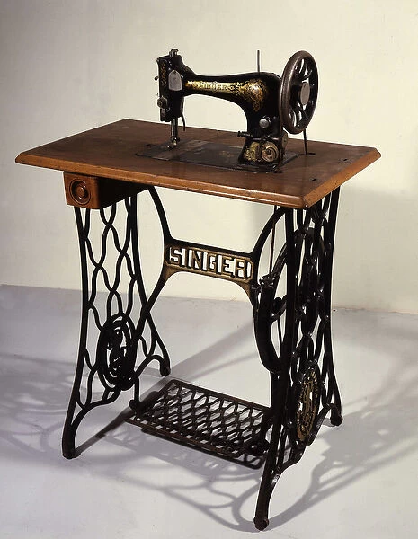 Singer Sewing Machine, 1885