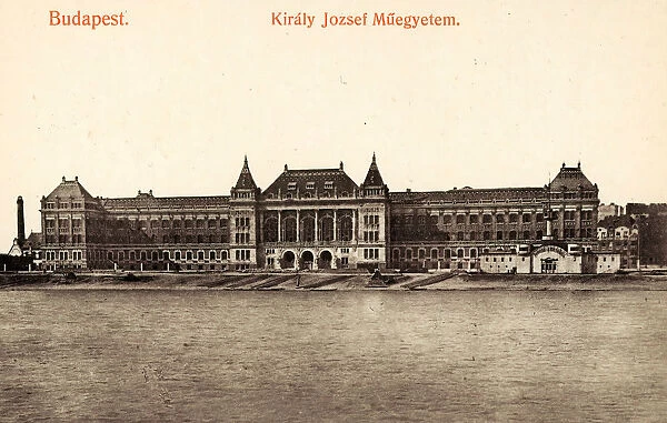 BUTE K building Danube Budapest 1909 Kiraly Jozsef Müegyetem