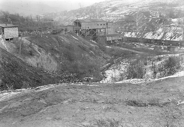 Scotts Run, West Virginia. Chaplin Hill Mine Tipple - This mine as bankrupt