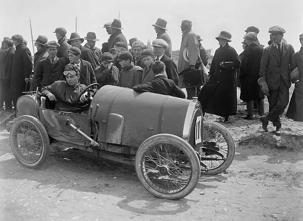 Bugatti Brescia of Raymond Mays in his Bugatti Brescia at the Porthcawl Speed Trials, Wales, 1922