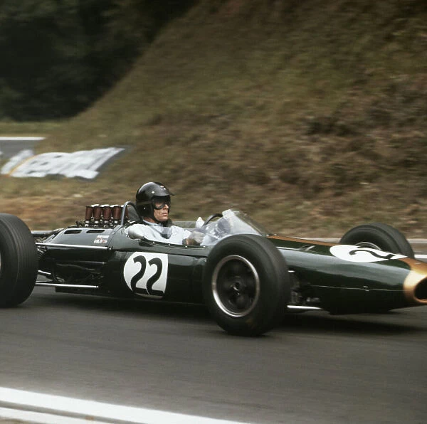 1300. jpg. 1964 French Grand Prix.. Rouen-les-Essarts, France.