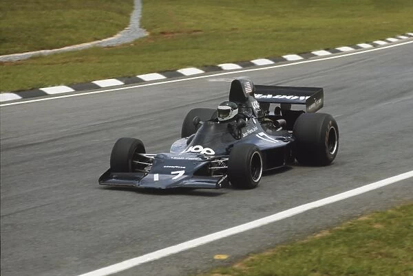 1974 Brazilian Grand Prix: Jean-Pierre Jarier. Shadow-Ford DN1, retired, action