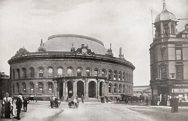 The Leeds Corn Exchange, Leeds, West Yorkshire, England. From The Business Encyclopedia and Legal Adviser, published 1920