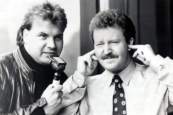 Derek Johnstone 1990 With Jonathan Watson comedian A©mirrorpix