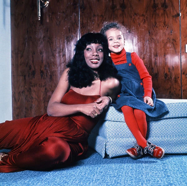 Donna Summer and daughter Mimi Sommer, January 1977