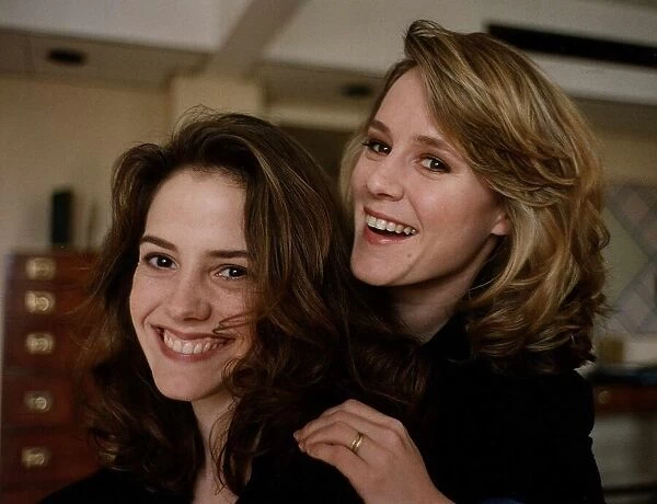 Mary Stuart Masterton actress with colleague Mary-Louise Parker starred in film Fried