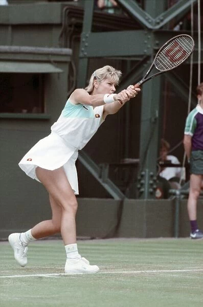 Wimbledon Tennis. Chris Evert. July 1988 88-3421-009