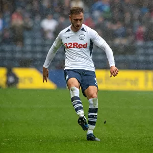 Louis Moult's Seventh Goal Against Wigan Athletic: Preston North End's Dominant Performance in SkyBet Championship (PNE 7 - Wigan 1)