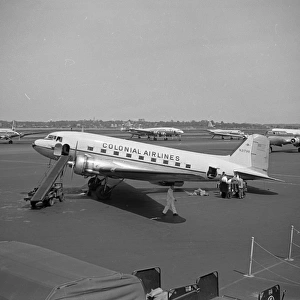 Douglas C-47 N21795 Colonial Airlines La Guardia 1955