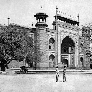 Gateway, Taj Mahal, Agra, Uttar Pradesh, India