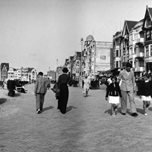 Holidaymakers at Knokke Le Zoute, Belgium