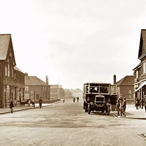 Kings Avenue, New Rossington, early 1900s