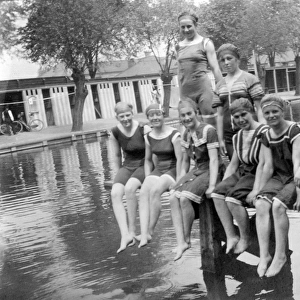 Students at Commercial Road Swimming Baths, Bedford