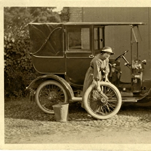 World War One Women Washing Vintage Car / Landaulet