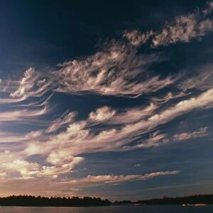 Cirrus Mares tails clouds