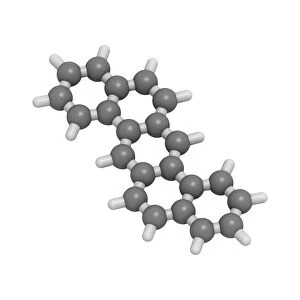 Dibenzanthracene hydrocarbon molecule F007 / 0141