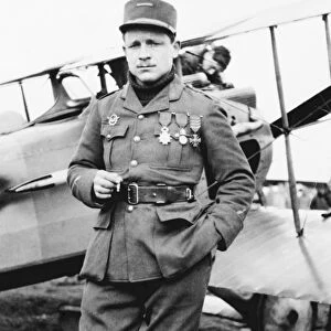 Raoul Lufbery, French World War I pilot C016 / 4323
