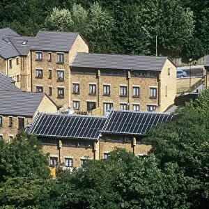 Rooftop solar heat collectors, London