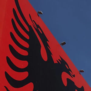 Albania, Tirana, Boulevard Deshmoret e Kombit, Albanian flag mural
