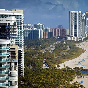 Florida, North Miami Beach, Bal Harbour Beach, Haulover Inlet Seperates Miami Beach