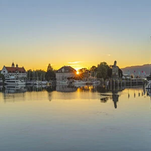 Lindau harbour with Mangturm Tower and Lighthouse at Sunrise, Bodensee, Bayern, Schwaben
